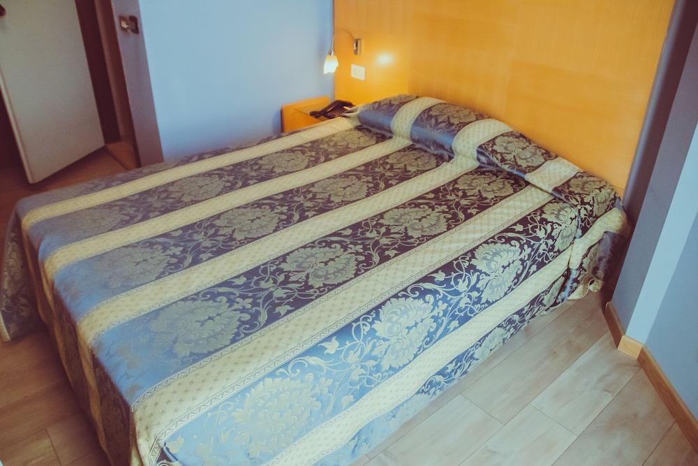 Hotel Floris Моляно Венето Екстериор снимка